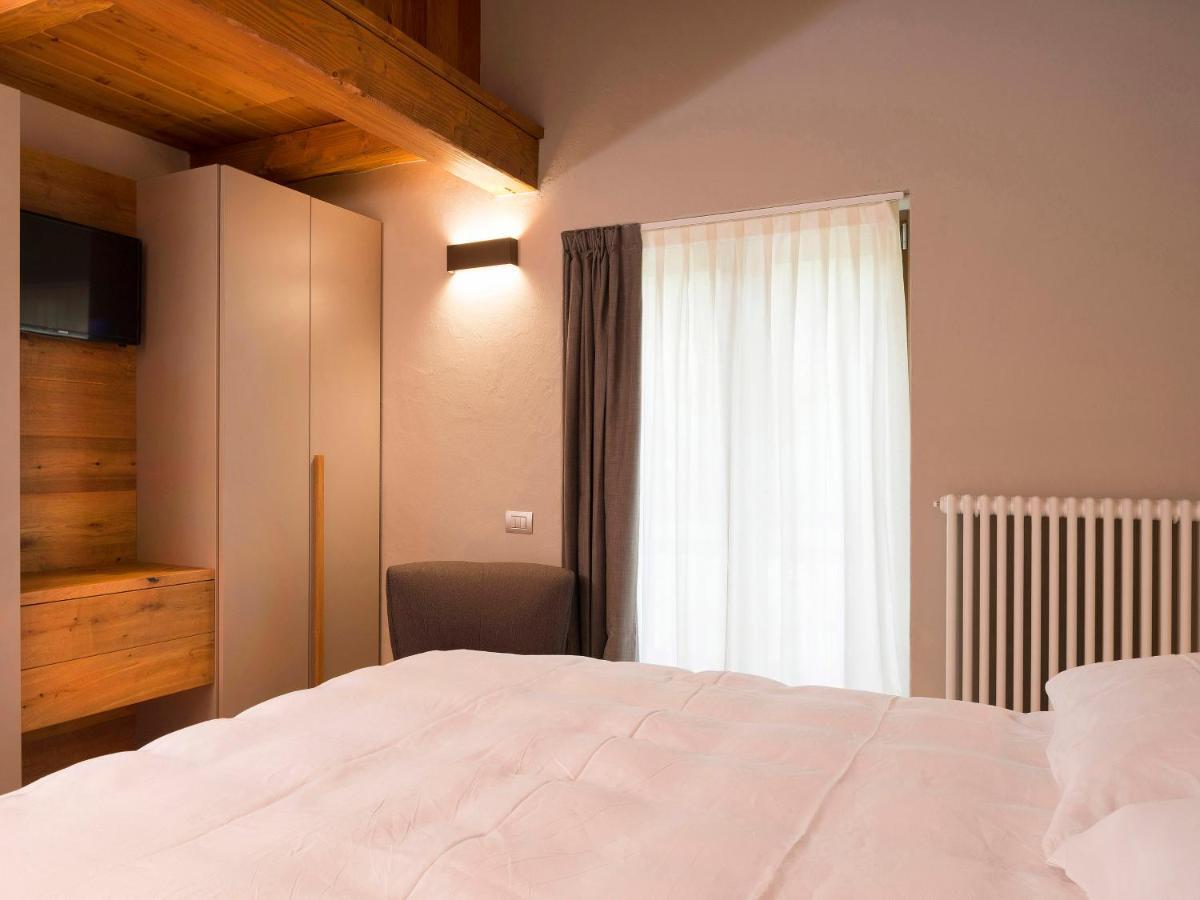 ברויל-קרוויניה 3 Chalets Aparthotel מראה חיצוני תמונה