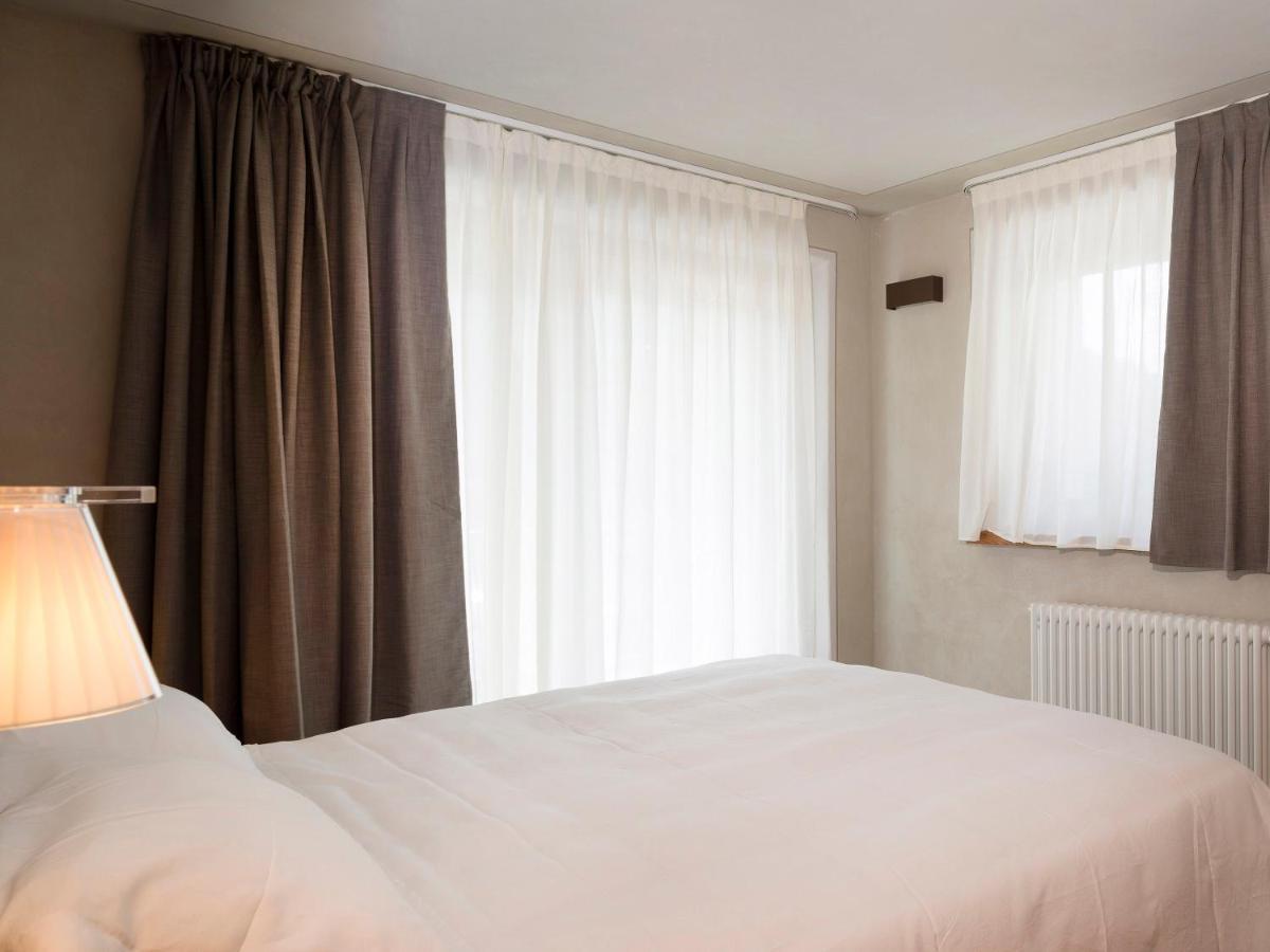 ברויל-קרוויניה 3 Chalets Aparthotel מראה חיצוני תמונה